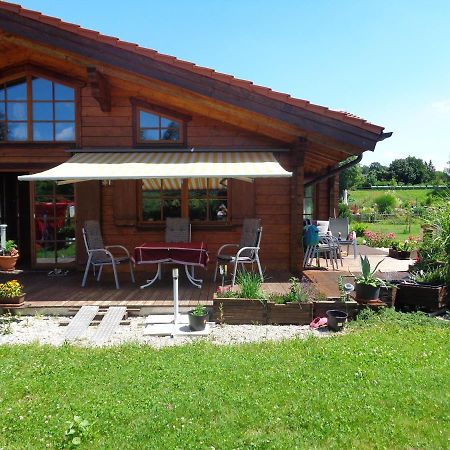 Barrierefreies Zimmer Im Blockhaus Mit Sauna Am See Soyen Εξωτερικό φωτογραφία