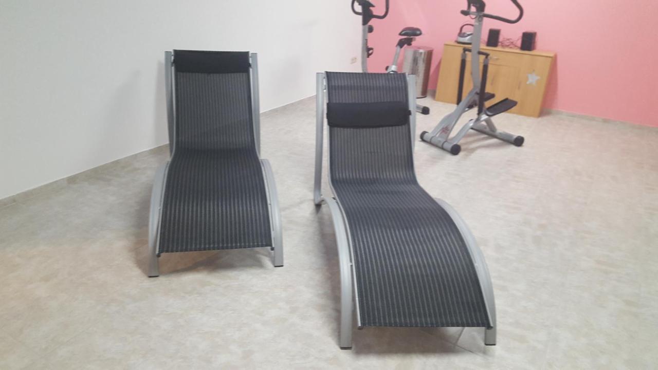Barrierefreies Zimmer Im Blockhaus Mit Sauna Am See Soyen Εξωτερικό φωτογραφία