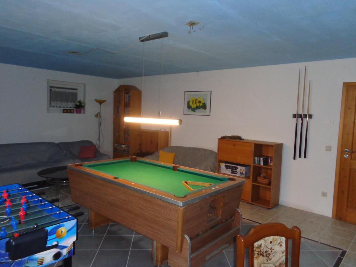 Barrierefreies Zimmer Im Blockhaus Mit Sauna Am See Soyen Εξωτερικό φωτογραφία