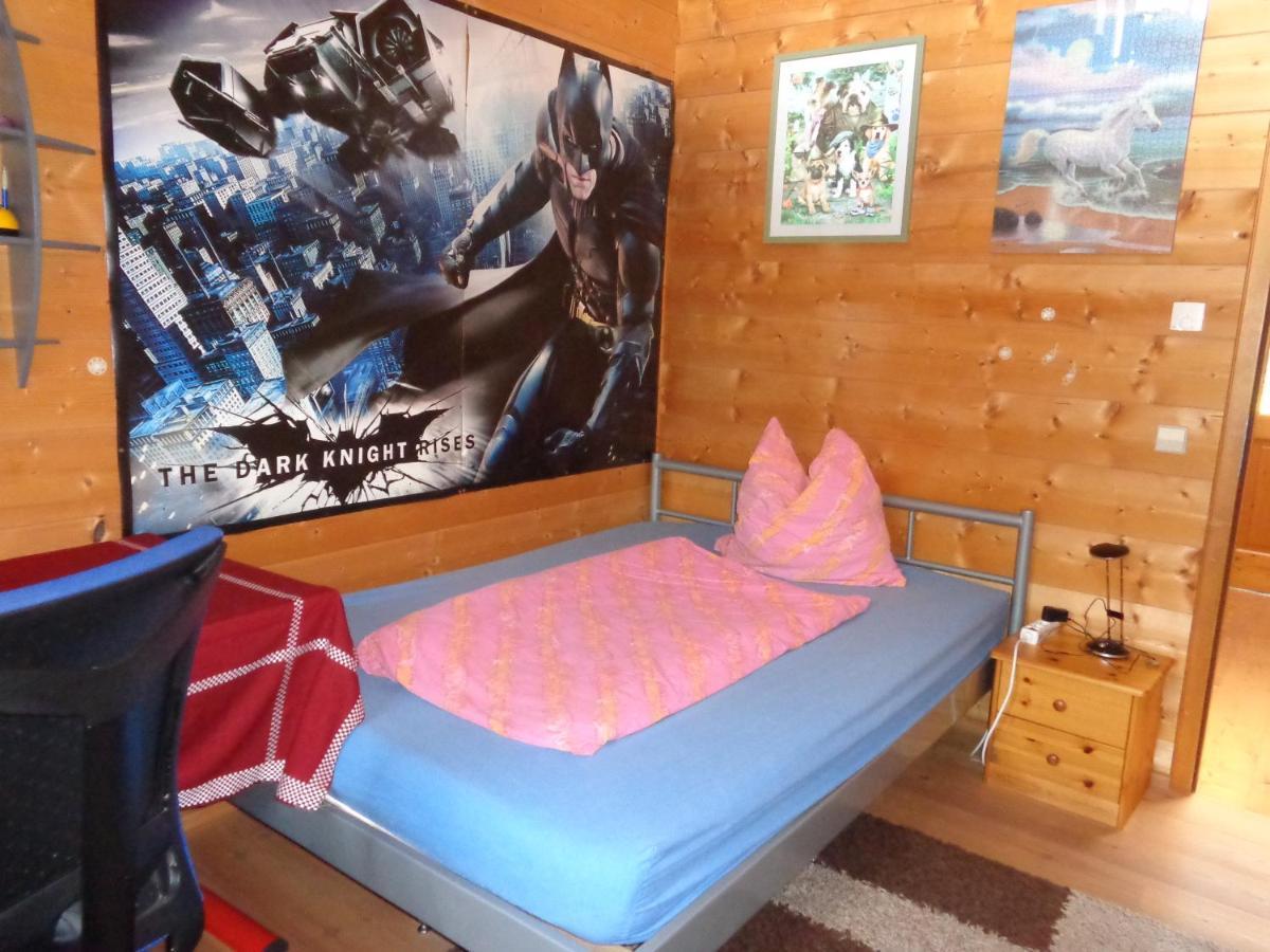 Barrierefreies Zimmer Im Blockhaus Mit Sauna Am See Soyen Εξωτερικό φωτογραφία